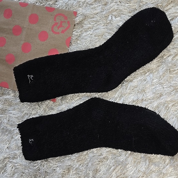 Victorias Secret PINK Black Fuzzy socks One Size Slippers Dog Logo Y2k Womens - Picture 5 of 13